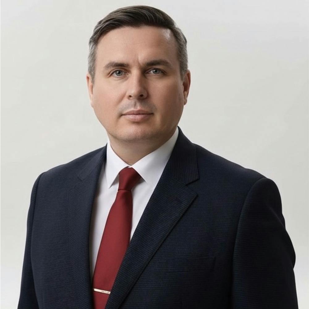 Анатолий Антонов